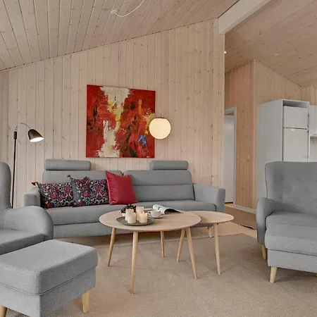 Holiday home Beautiful Home In Ebeltoft With Kitchen