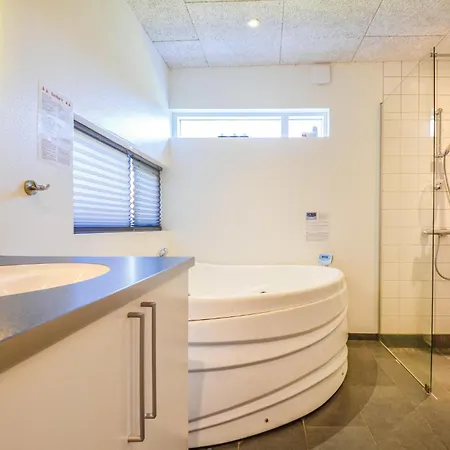 Beautiful Home In Ebeltoft With Kitchen Ebeltoft